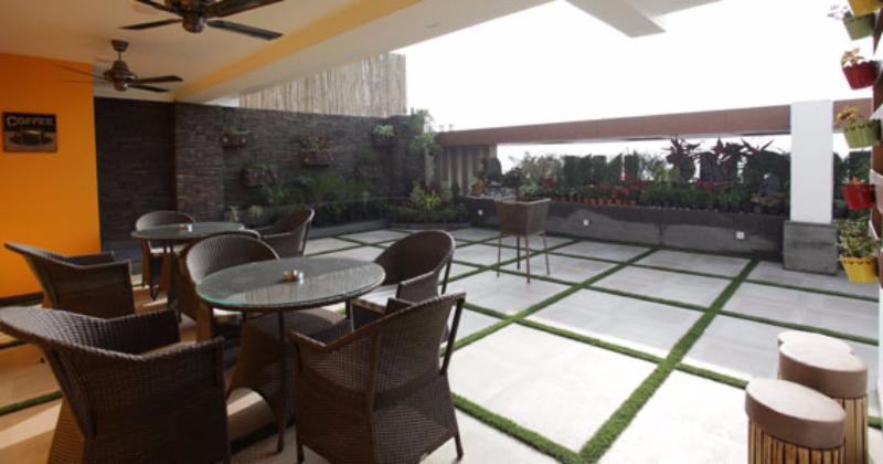 Kaisons Inn Nueva Delhi Exterior foto