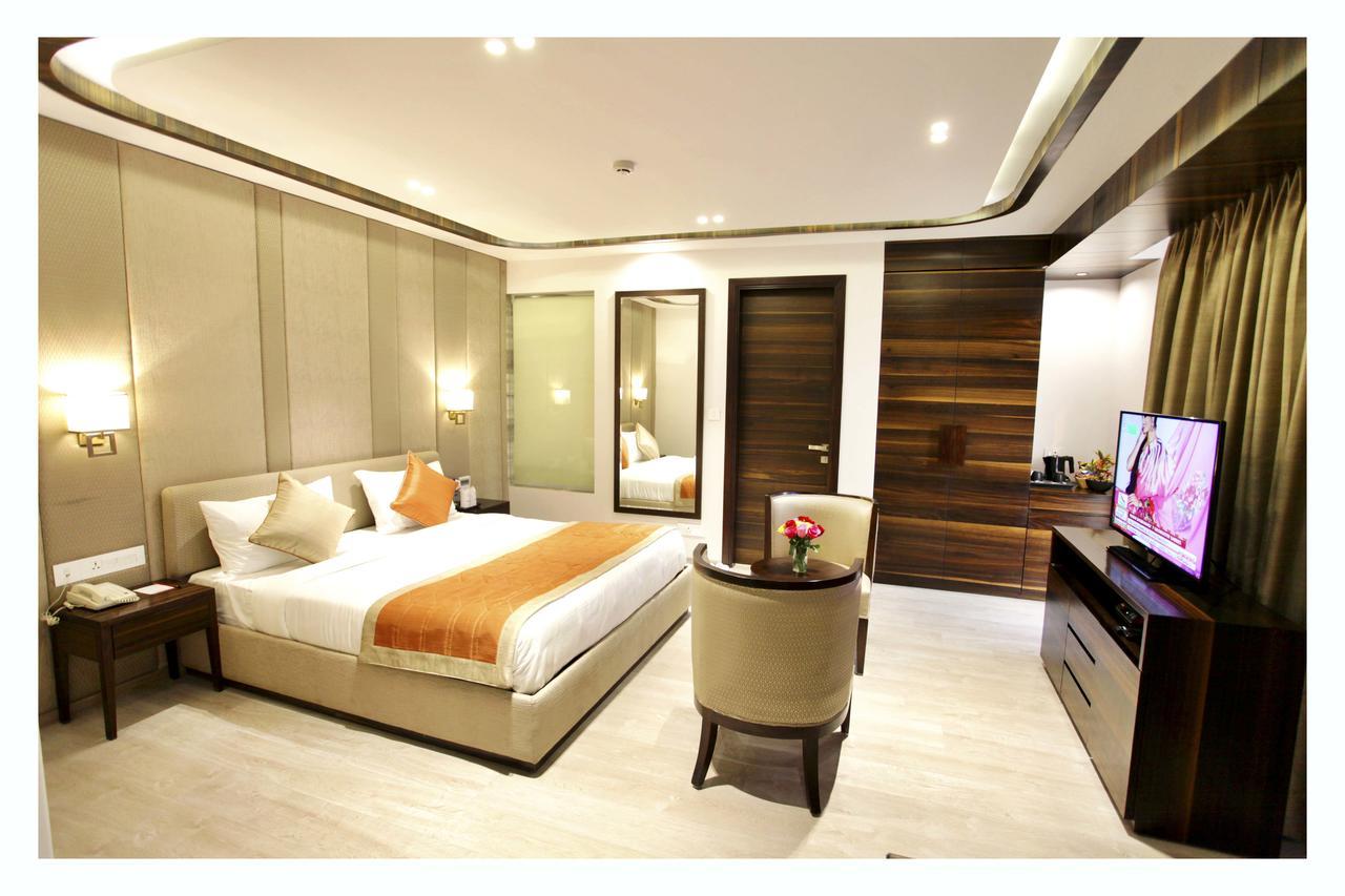 Kaisons Inn Nueva Delhi Exterior foto